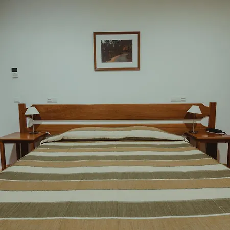 Senhora Do Espinheiro Hotel 3*