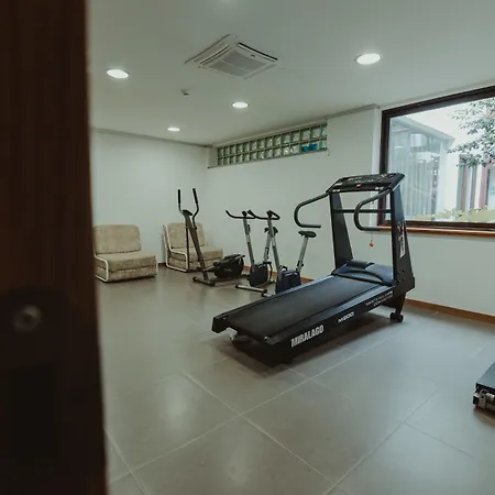 Senhora Do Espinheiro 3*