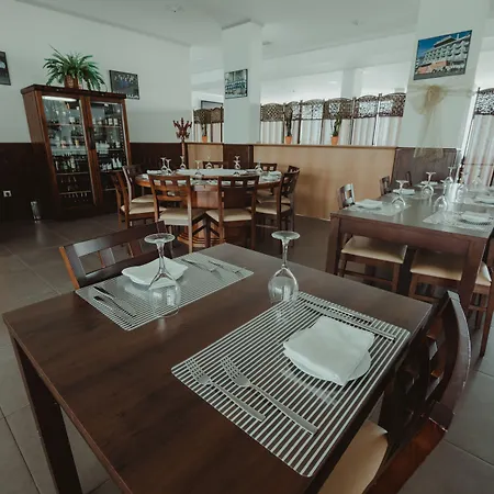 Senhora Do Espinheiro 3*