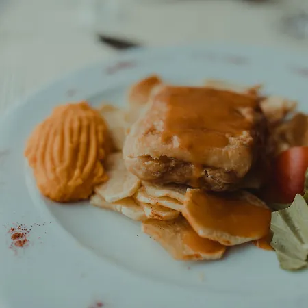 Senhora Do Espinheiro Hotel