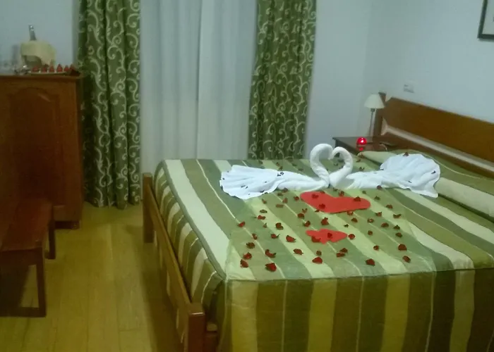 Senhora Do Espinheiro Отель 3*