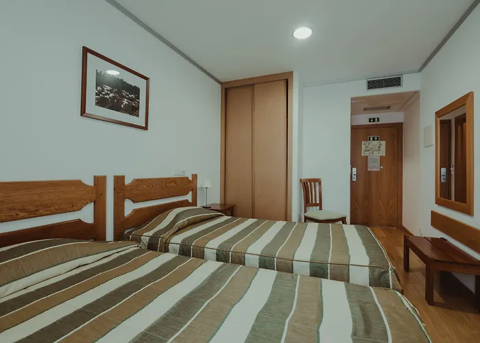 Hotel Senhora Do Espinheiro 3*