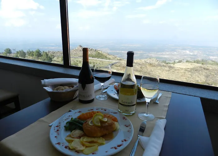 Отель Senhora Do Espinheiro Сейя