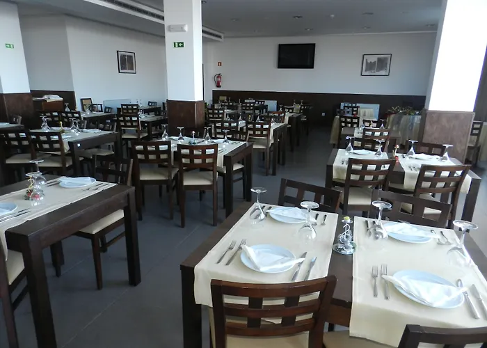 Senhora Do Espinheiro Отель 3*