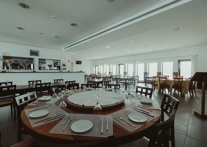 Отель Senhora Do Espinheiro 3*