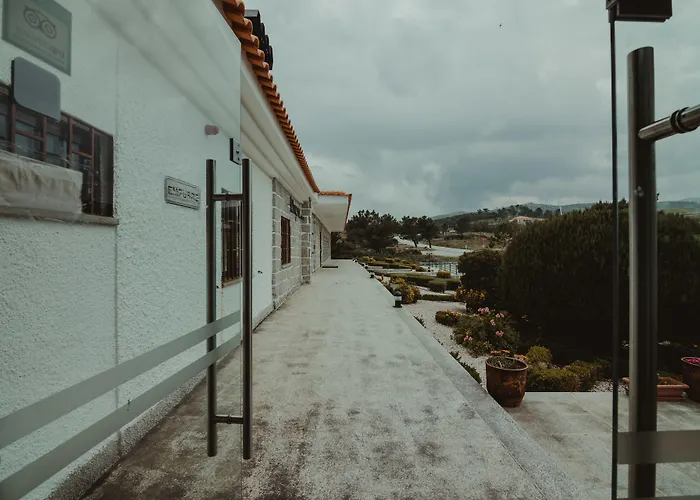 Отель Senhora Do Espinheiro Сейя