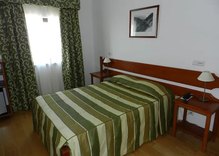 Senhora Do Espinheiro Отель