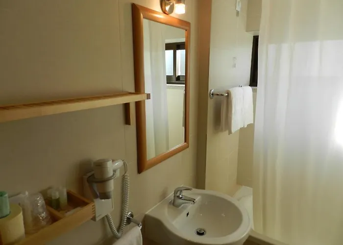 Отель Senhora Do Espinheiro Сейя